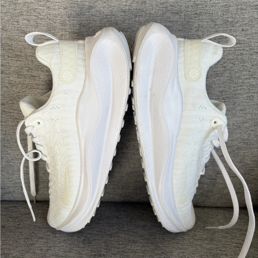 Nike Women's White Reactx Infinity Run 4 - Picture 6 of 9